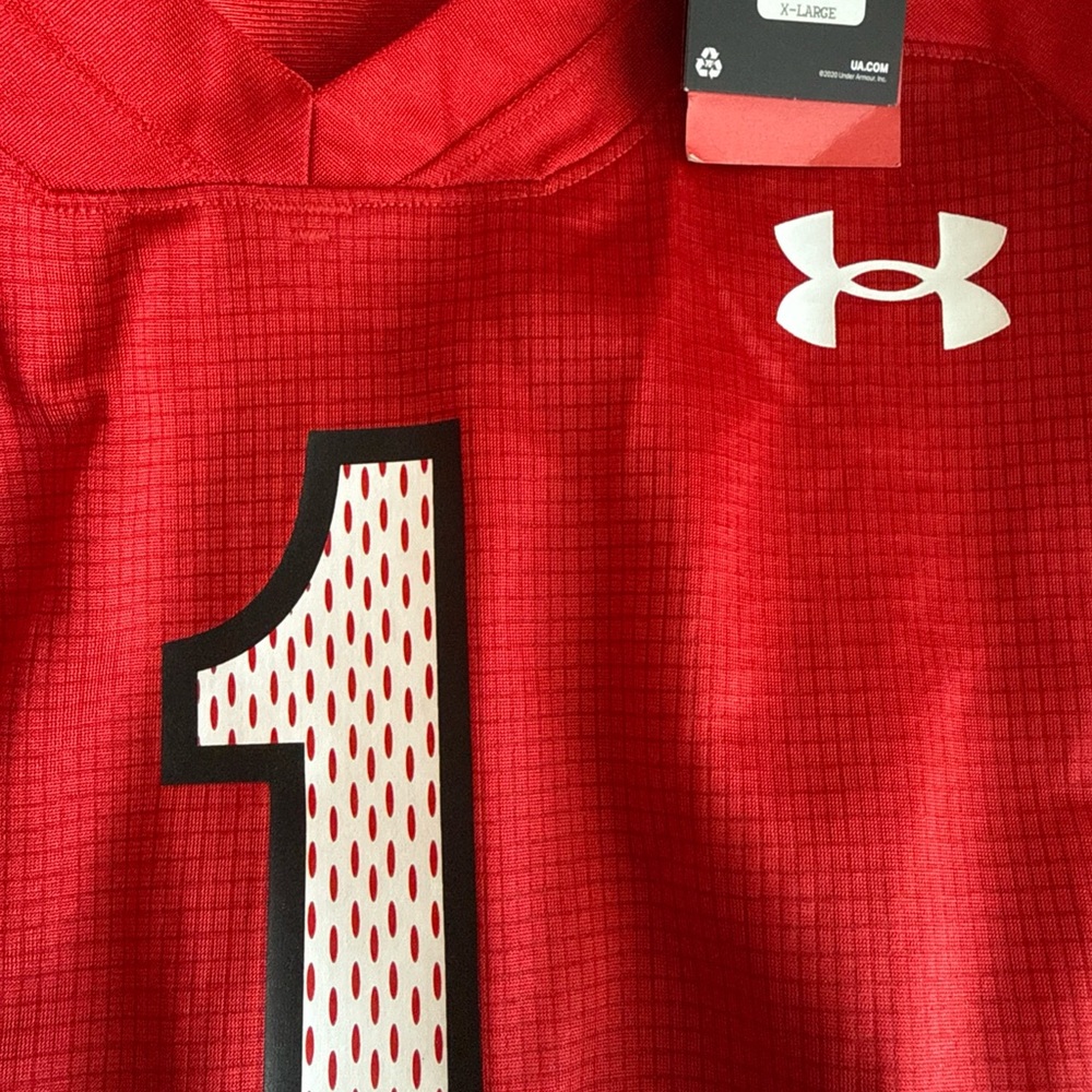 Under Armour Men's Red Jersey with Striped Sleeves - Picture 6 of 7